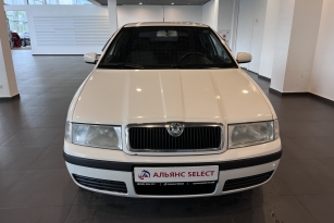 SKODA OKTAVIA