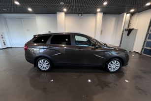 LADA VESTA