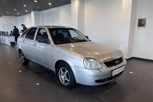 LADA PRIORA