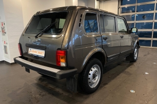 LADA 2121 (4X4)