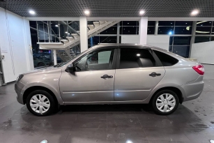 LADA GRANTA