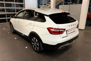 LADA VESTA