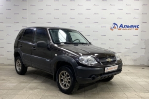 CHEVROLET NIVA