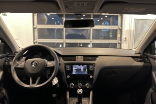 SKODA OKTAVIA