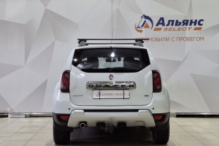 RENAULT DUSTER