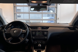 SKODA OKTAVIA
