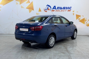 LADA VESTA