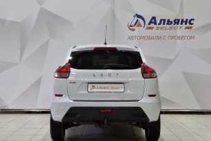 LADA XRAY