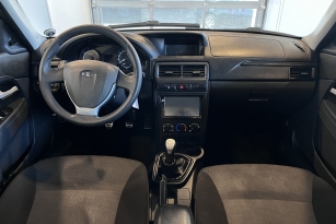 LADA PRIORA