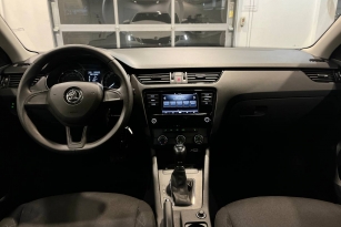 SKODA OKTAVIA