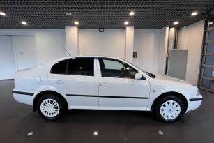 SKODA OKTAVIA