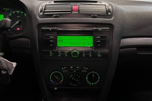 SKODA OKTAVIA