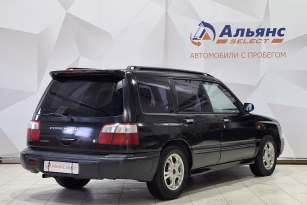 SUBARU FORESTER