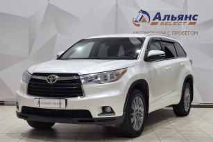 TOYOTA HIGHLANDER