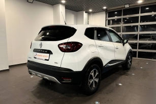 RENAULT KAPTUR