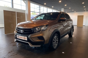 LADA XRAY