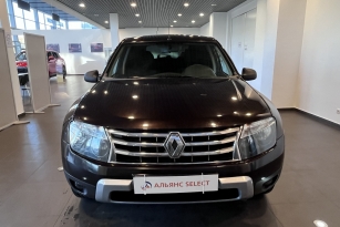 RENAULT DUSTER
