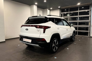 JAC JS4