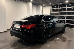 INFINITI Q50