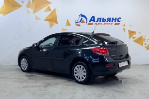 CHEVROLET CRUZE