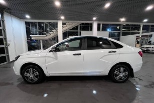 LADA VESTA