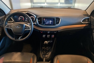LADA VESTA