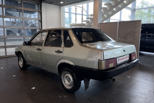 LADA 2109