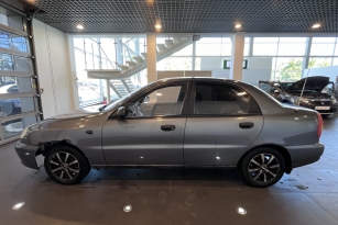 CHEVROLET LANOS