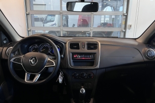RENAULT LOGAN