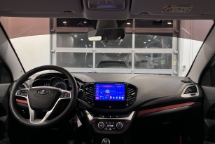 LADA VESTA