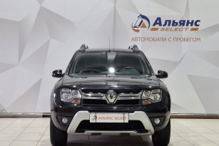 RENAULT DUSTER