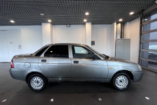 LADA PRIORA