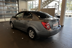CHEVROLET AVEO