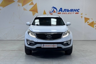 KIA SPORTAGE S