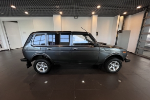 LADA 2131 (4X4)