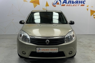 RENAULT SANDERO