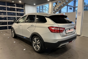LADA VESTA