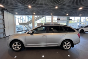 SKODA OKTAVIA
