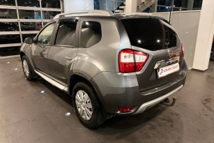 NISSAN TERRANO