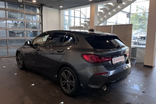 BMW 118I