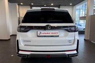 CHANGAN CS95