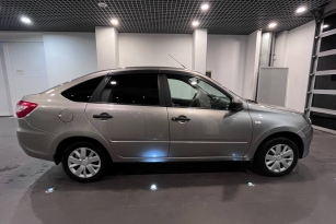 LADA GRANTA
