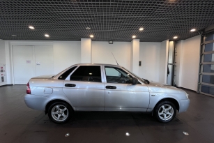 LADA PRIORA