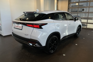 OMODA C5