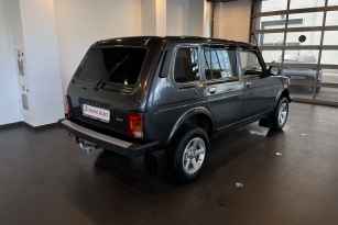 LADA 2131 (4X4)