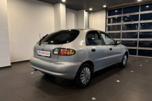 DAEWOO LANOS