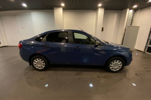LADA VESTA