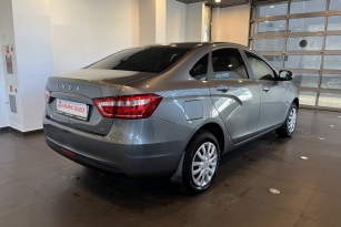 LADA VESTA