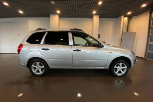 LADA KALINA