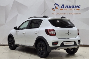RENAULT SANDERO